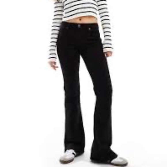 Bershka high waisted flared jeans in black Size 4 Like New - Picture 1 of 5